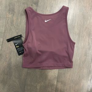 Nike women’s cropped tank top.